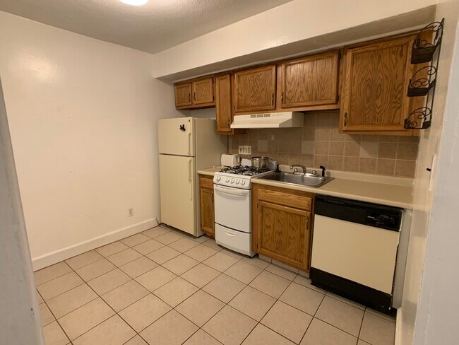 1355 unidad 1 - 1355 Commonwealth Ave