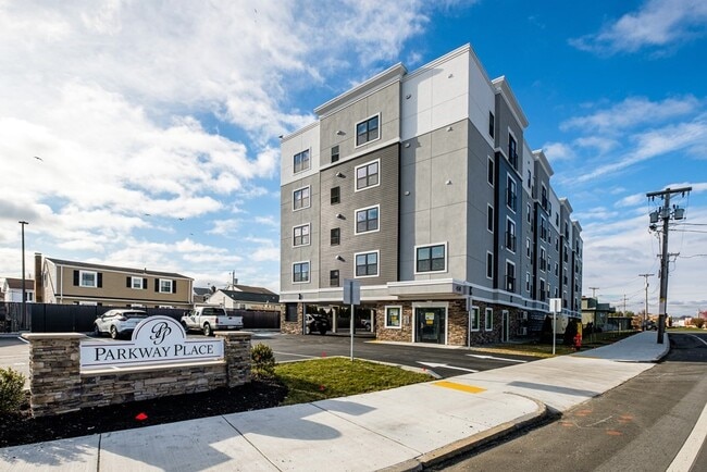 Building Photo - 450 American Legion Hwy