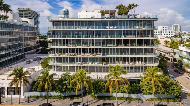 Building Photo - 1 Collins Ave