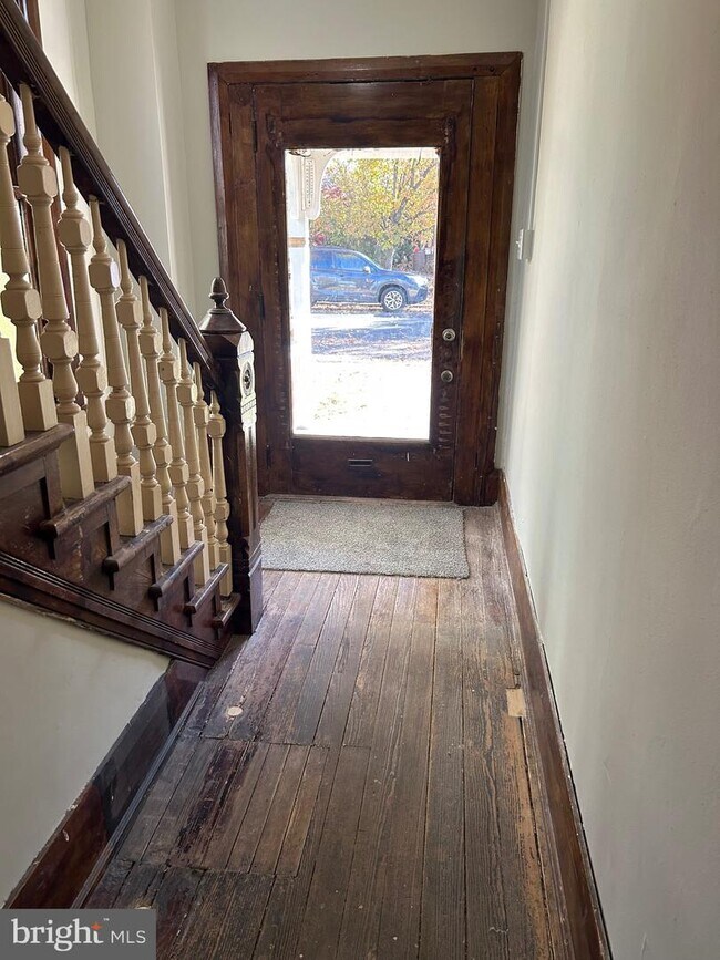 Foto del edificio - 104 N Spruce St