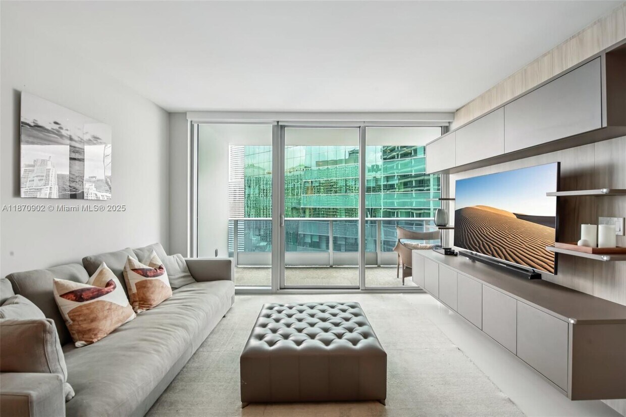 Foto principal - 200 Biscayne Blvd Way