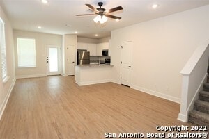 Building Photo - 10310 Lynwood Vlg