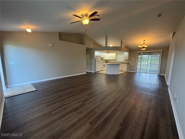 Foto del edificio - 1142 Emory St E