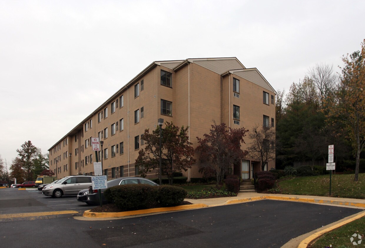 Primary Photo - Mrs Philippines Apartments