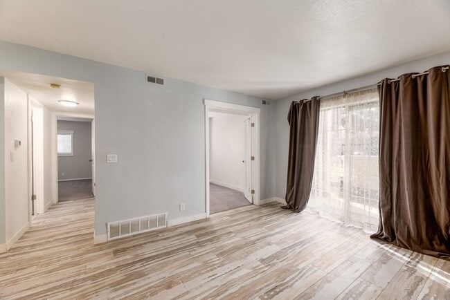 Building Photo - Updated Condo In Excellent Location, First...