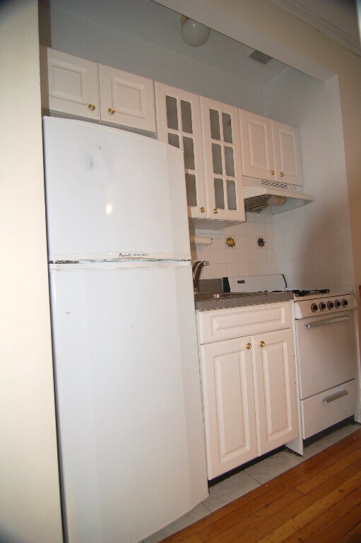 Foto del edificio - 246 Mott St