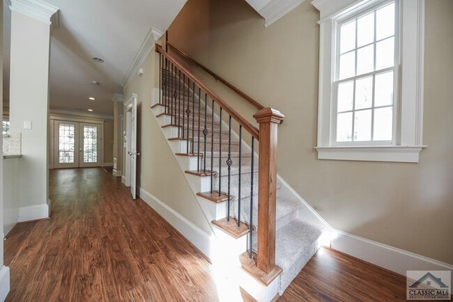 Building Photo - 126 Briarcliff Rd