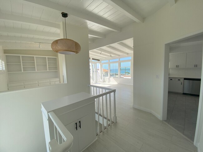 Foto del edificio - 233 6th St