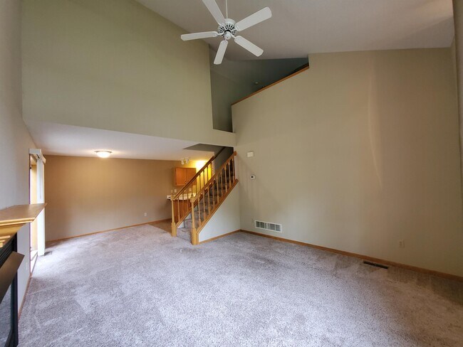 Building Photo - 1810 Donegal Dr