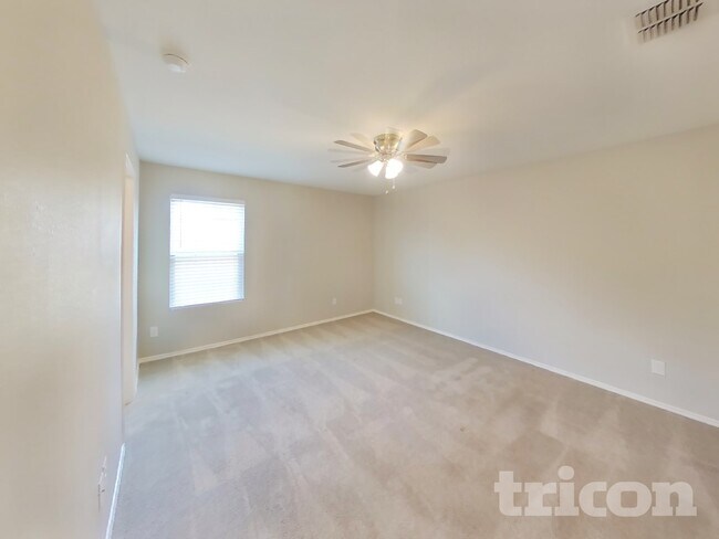 Foto del edificio - 5668 McClelland St