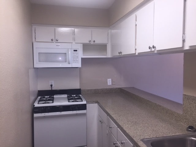 Building Photo - Mirabella Apartments