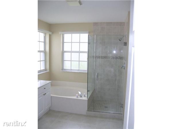 Building Photo - 1486 NW 159th Ln
