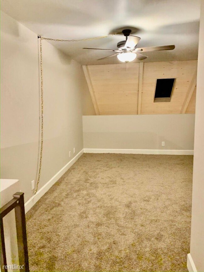 Building Photo - 1 br, 1 bath House - 33 Deer Creek Rd Apt ...