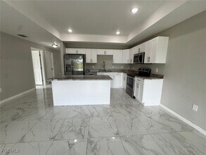 Building Photo - 610 Alabama Rd S