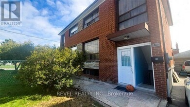 Building Photo - 81 Dombey Rd