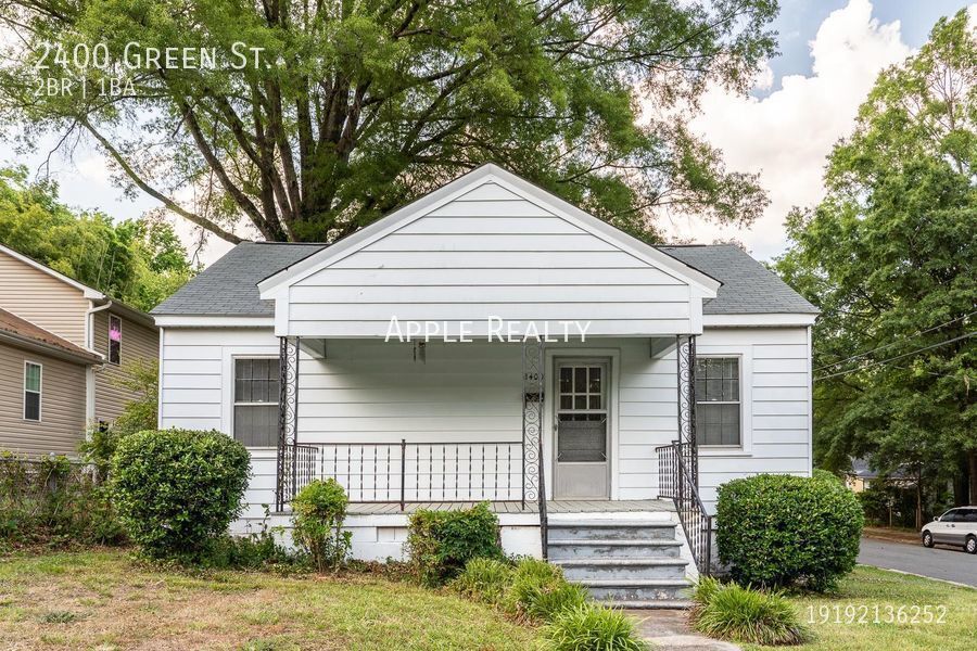 Foto principal - 2400 Green St