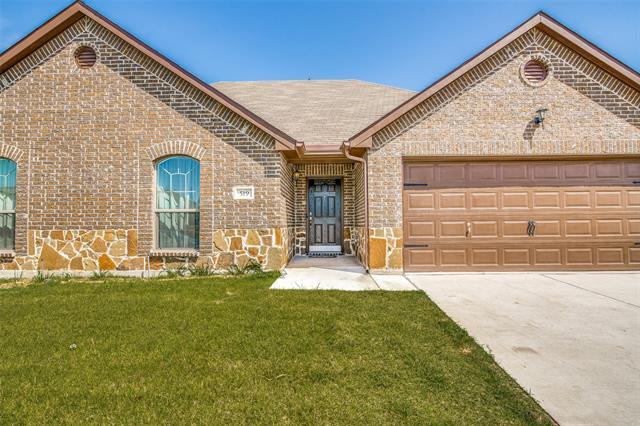 Foto del edificio - 519 Long Prairie Dr