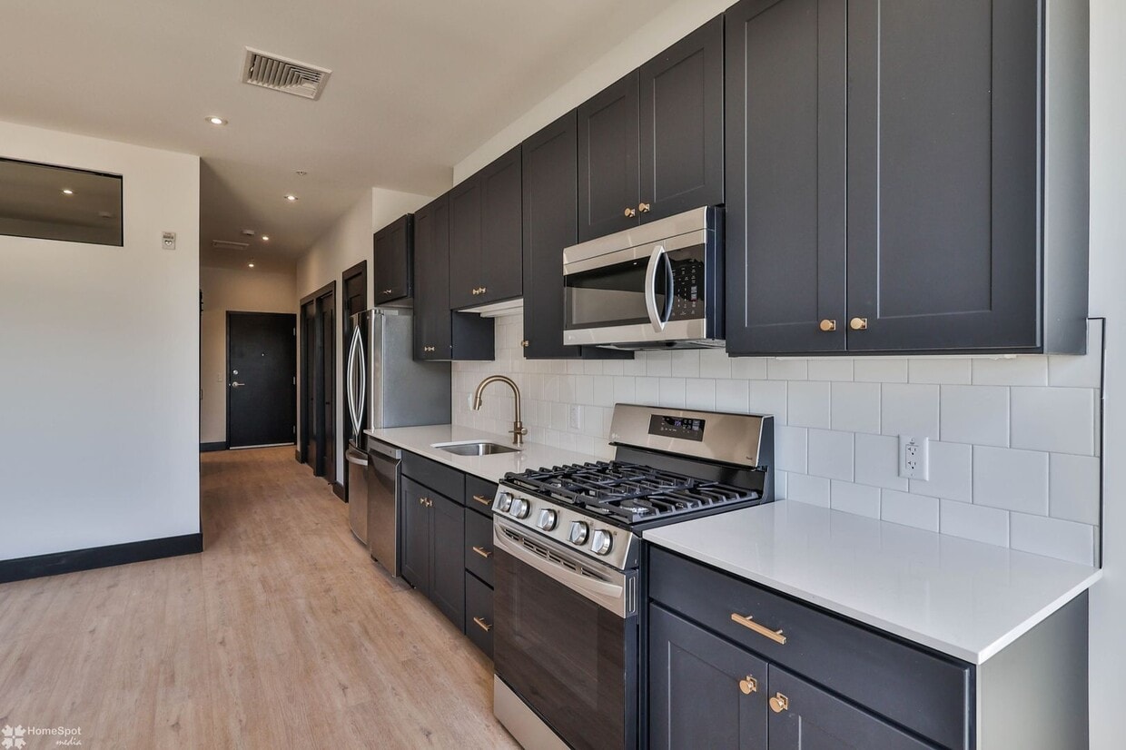 Foto principal - One bedroom apartment available at Waterma...