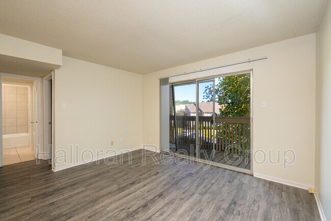Building Photo - 6700 Whispering Oak Pl
