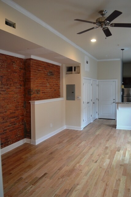 Living Room - 1623 Green Street