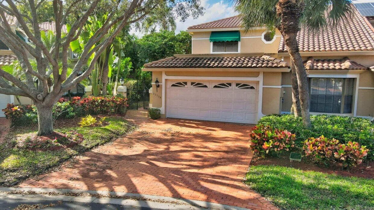 Foto principal - 22728 Caravelle Cir