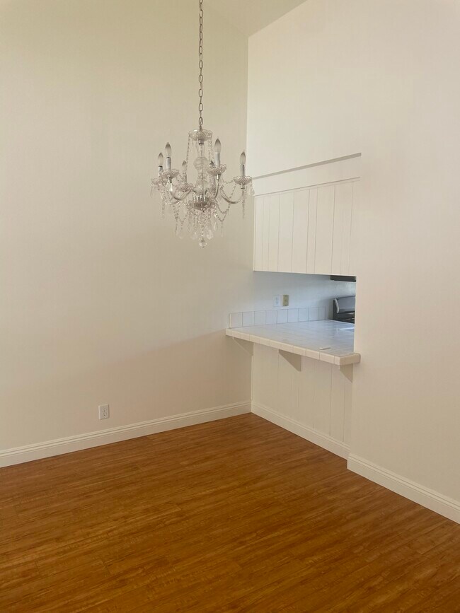 Foto del edificio - 2500 E Willow St