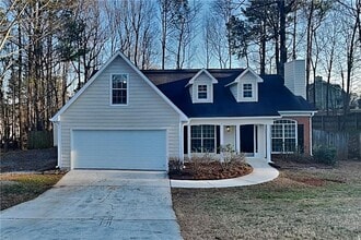 Building Photo - 3395 Stratton Ln