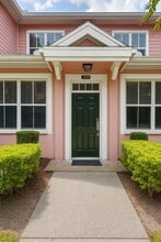 Building Photo - 4002 Venetian Bay Dr
