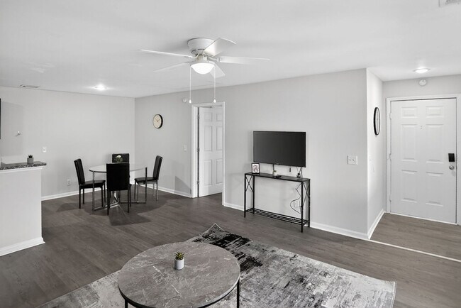 Building Photo - 100 Royal Prince Ln