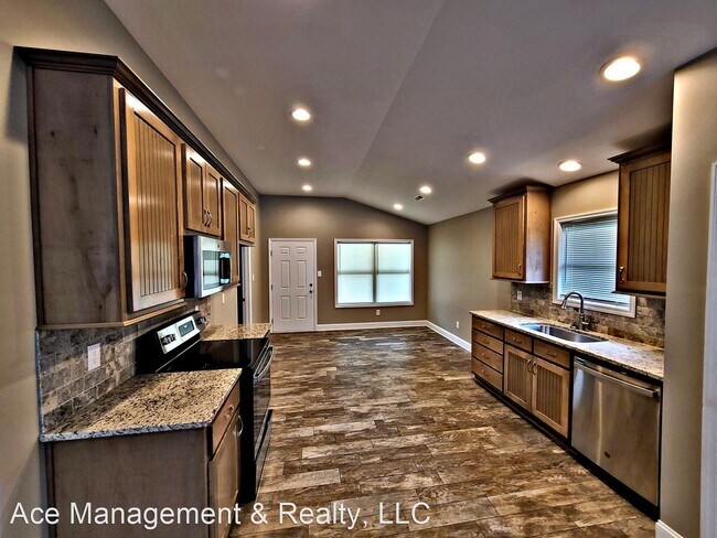 Building Photo - 3 br, 2 bath House - 914 Cooper Lane