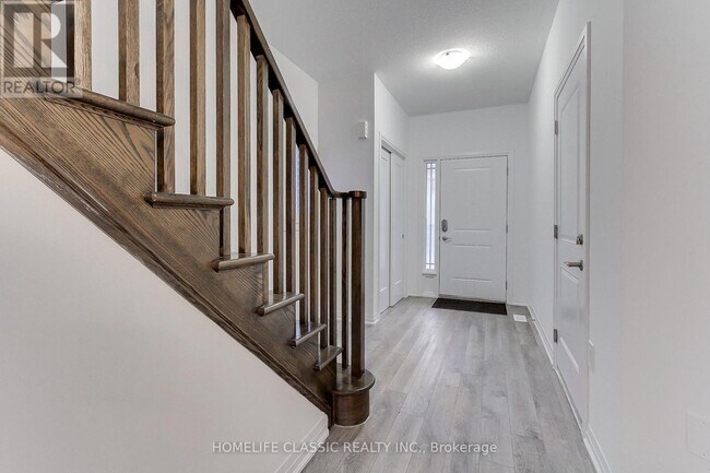 Photo du bâtiment - 14 Laguna Vlg Cres