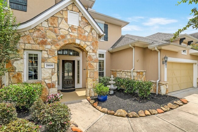 Building Photo - 28606 Rolling Ridge Dr