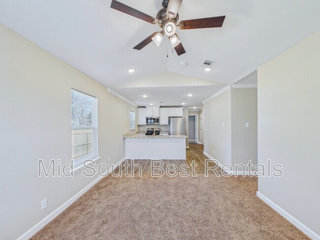 Foto del edificio - 2701 S Battery St