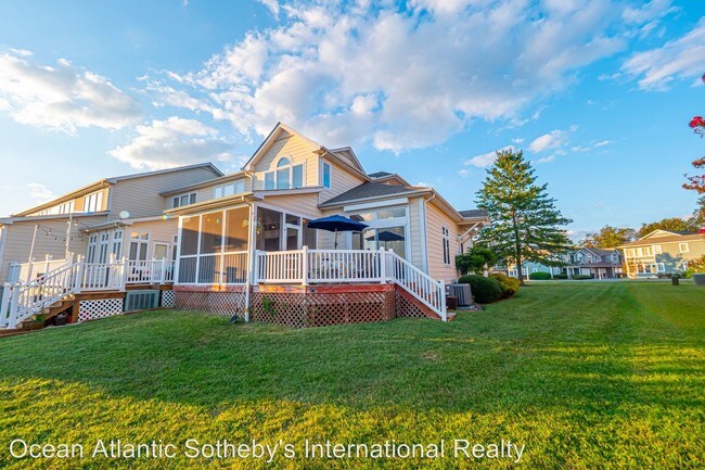 Foto del edificio - 3 br, 2.5 bath House - 260 Lakeside Drive