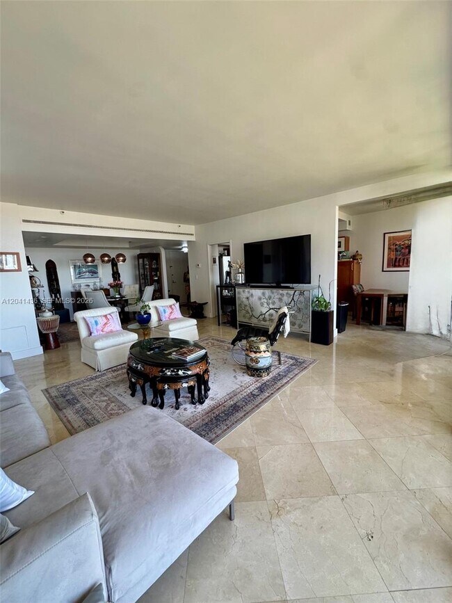 Foto del edificio - 19500 Turnberry Way