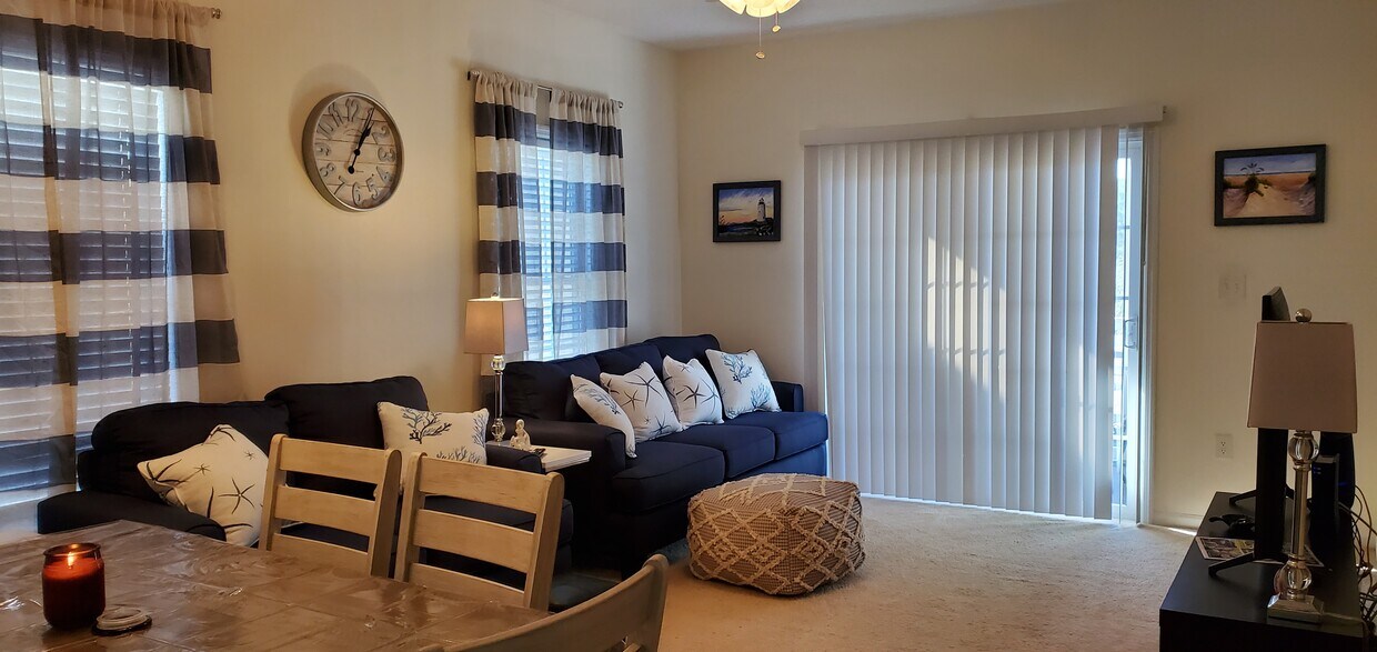 Foto principal - 2090 Cross Gate Blvd