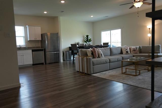 Foto del edificio - 13420 Hiskey Dr