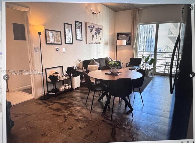 Foto del edificio - 133 NE 2nd Ave