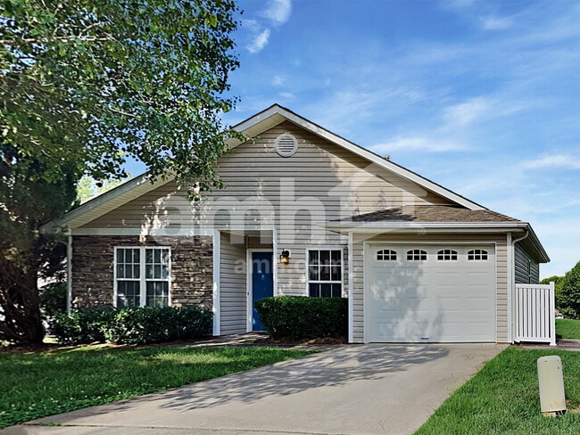 Building Photo - 100 Tudor Downs Rd