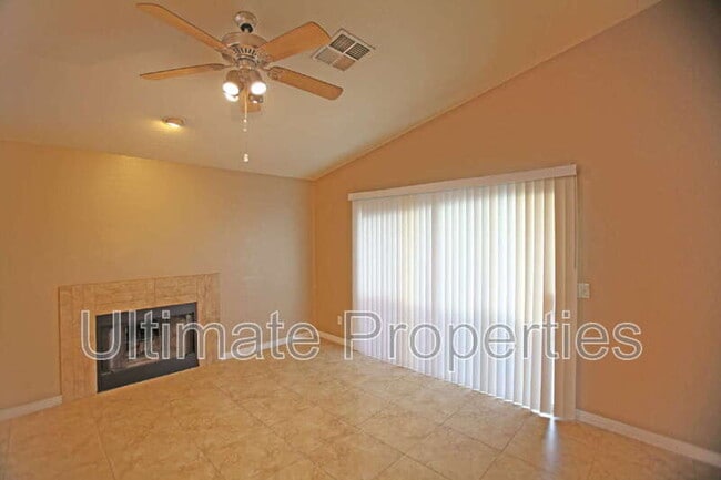 Building Photo - 5620 S 41st Pl