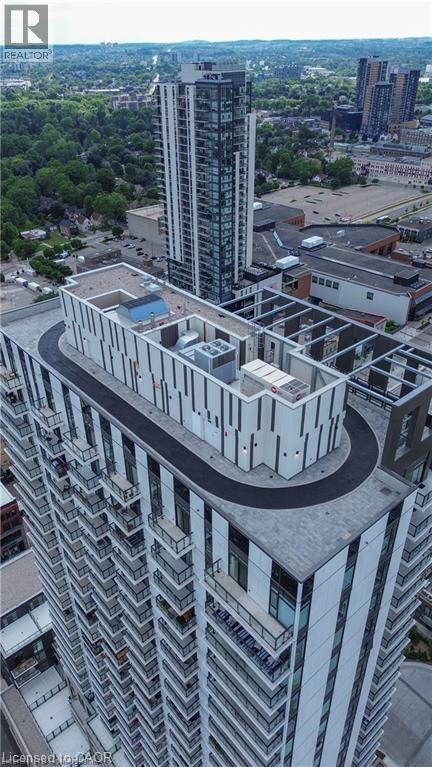 Building Photo - 330 Duke St W