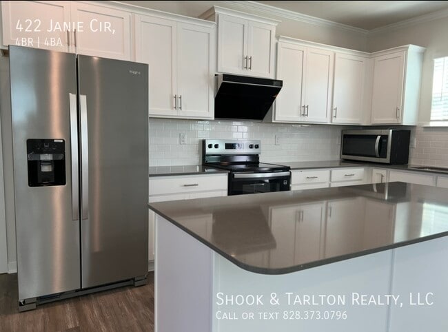 Photo - 422 Janie Lp House