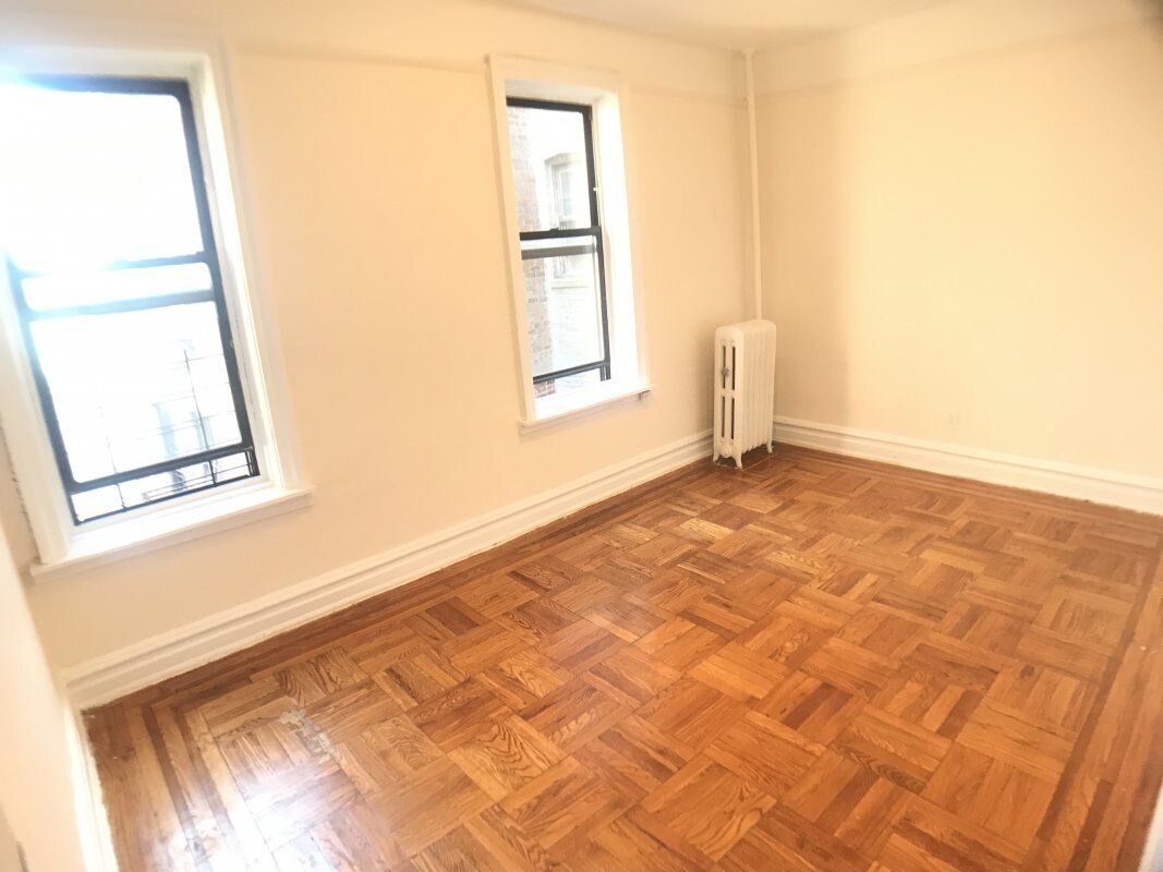 Foto principal - 5423 Fort Hamilton Pkwy