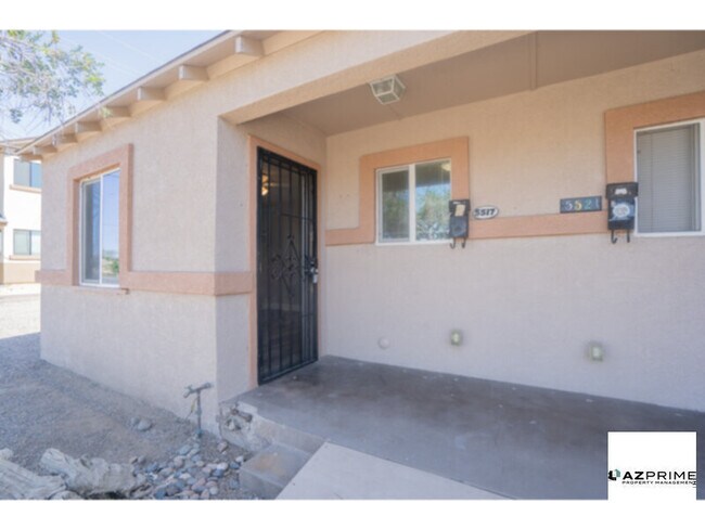 Foto del edificio - $500 OFF FIRST MONTH'S RENT MOVE IN SPECIA...