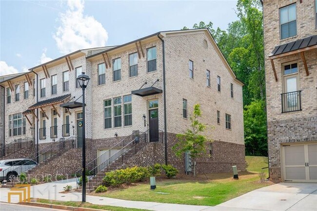 Building Photo - 687 Avondale Creek Dr.