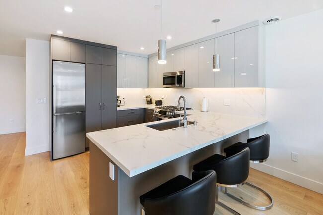 Building Photo - 761 Minna St