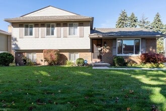 Building Photo - 14323 Mary Grove Dr