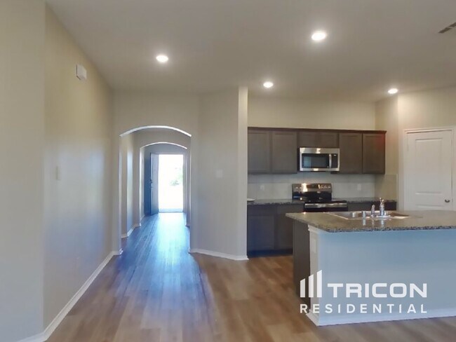 Foto del edificio - 2706 Darner Ct