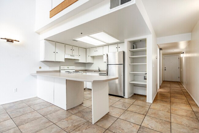 Foto del edificio - 1487 Woodside Ave