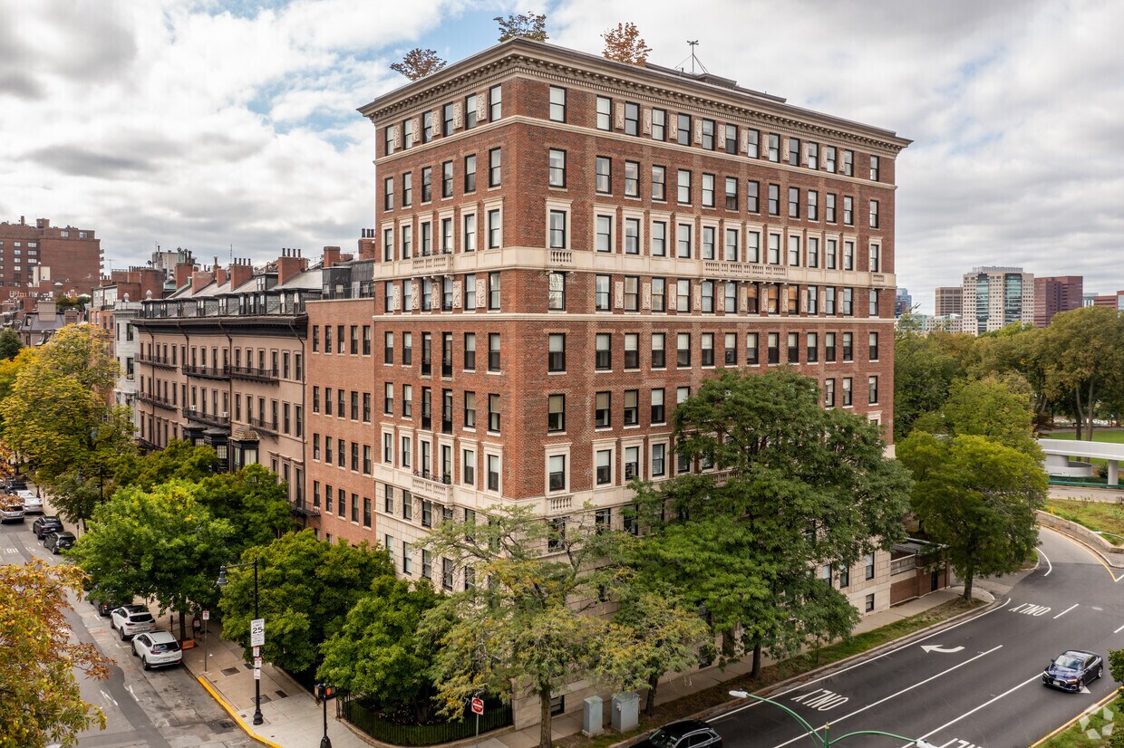 Foto principal - 100 Beacon St